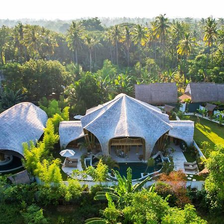 Villa Tokay - Luxury Private Villas Гили-Эйр Экстерьер фото