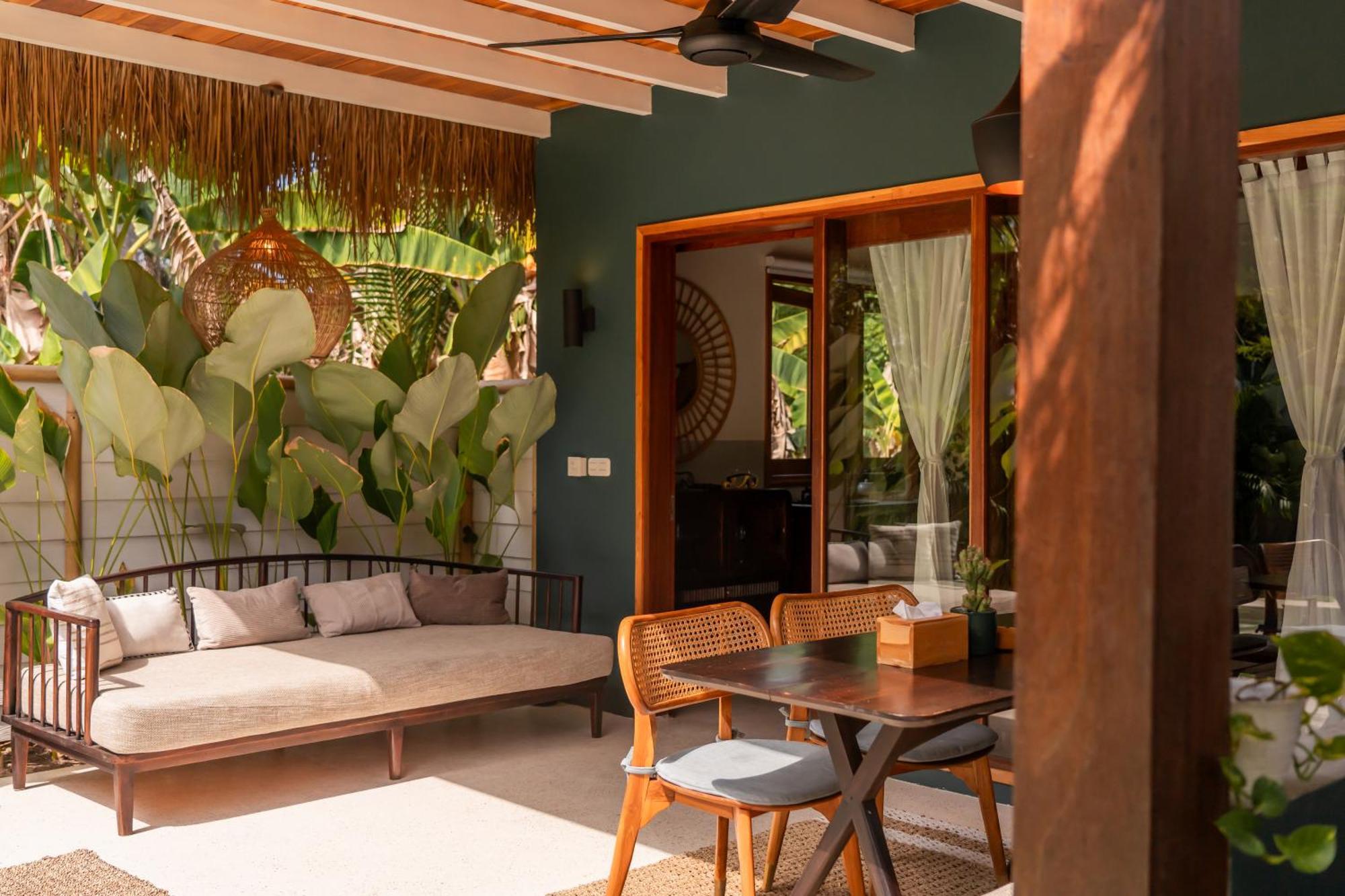 Villa Tokay - Luxury Private Villas Гили-Эйр Экстерьер фото